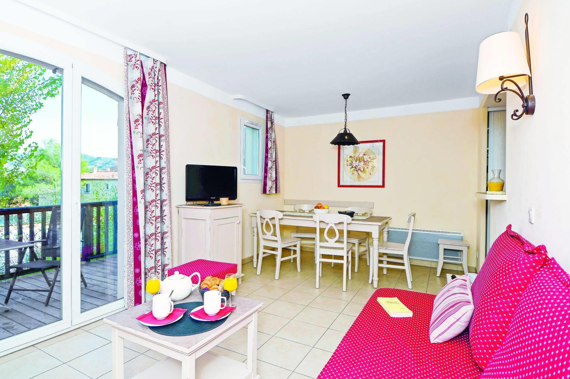 Residence Pierre & Vacances Les Coteaux De Pont-Royal 马勒莫尔 外观 照片