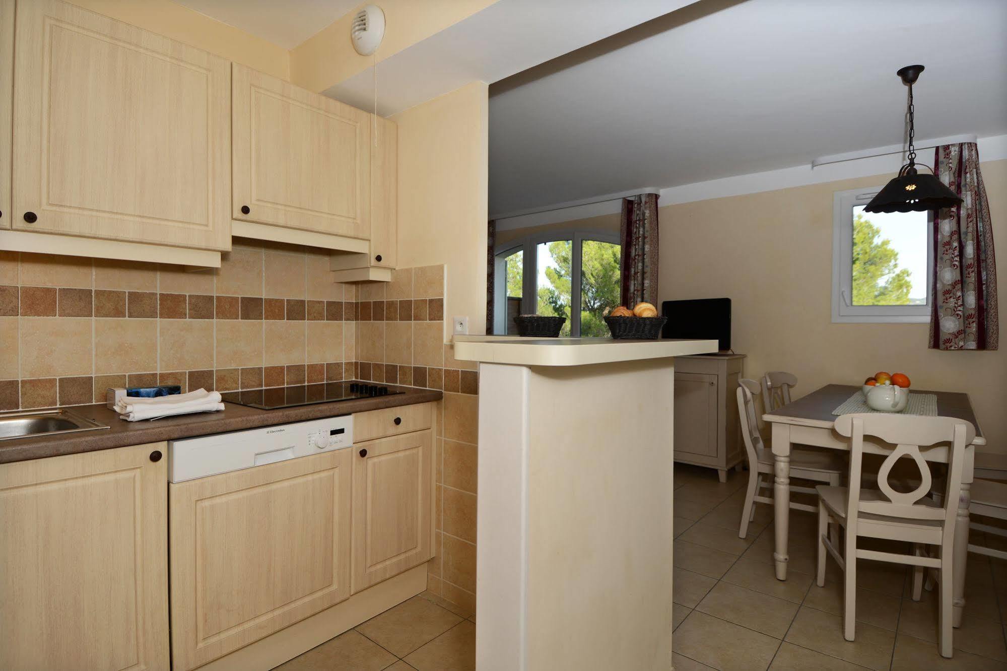 Residence Pierre & Vacances Les Coteaux De Pont-Royal 马勒莫尔 外观 照片