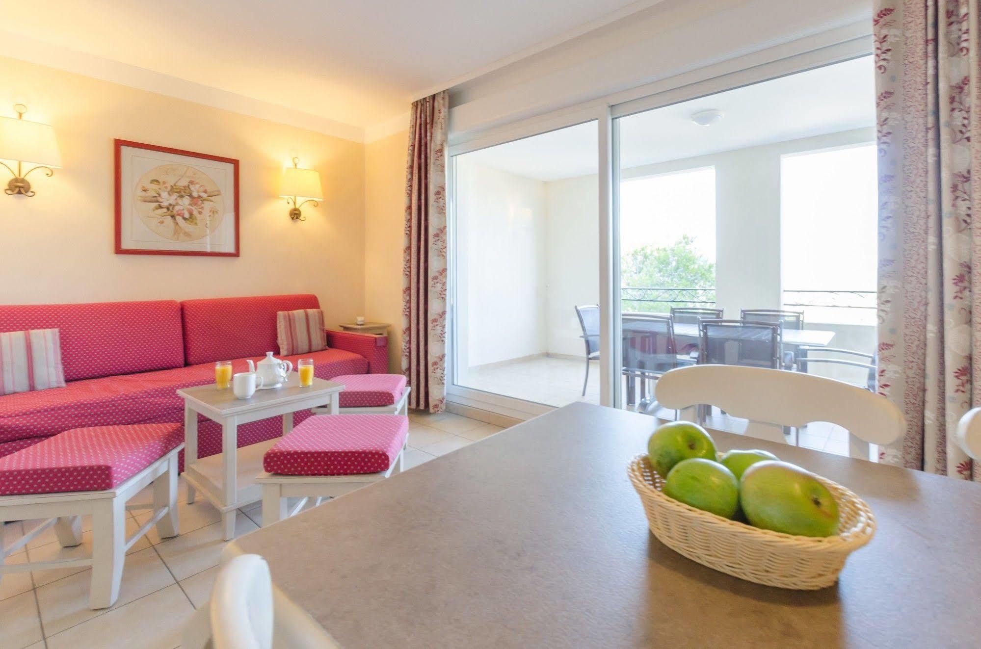 Residence Pierre & Vacances Les Coteaux De Pont-Royal 马勒莫尔 外观 照片