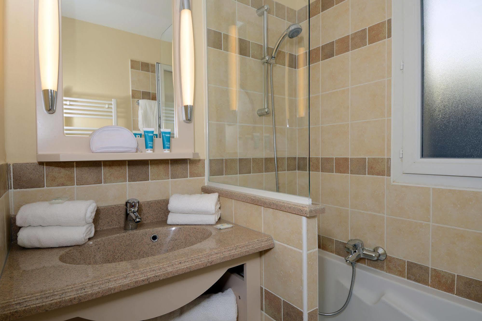 Residence Pierre & Vacances Les Coteaux De Pont-Royal 马勒莫尔 外观 照片
